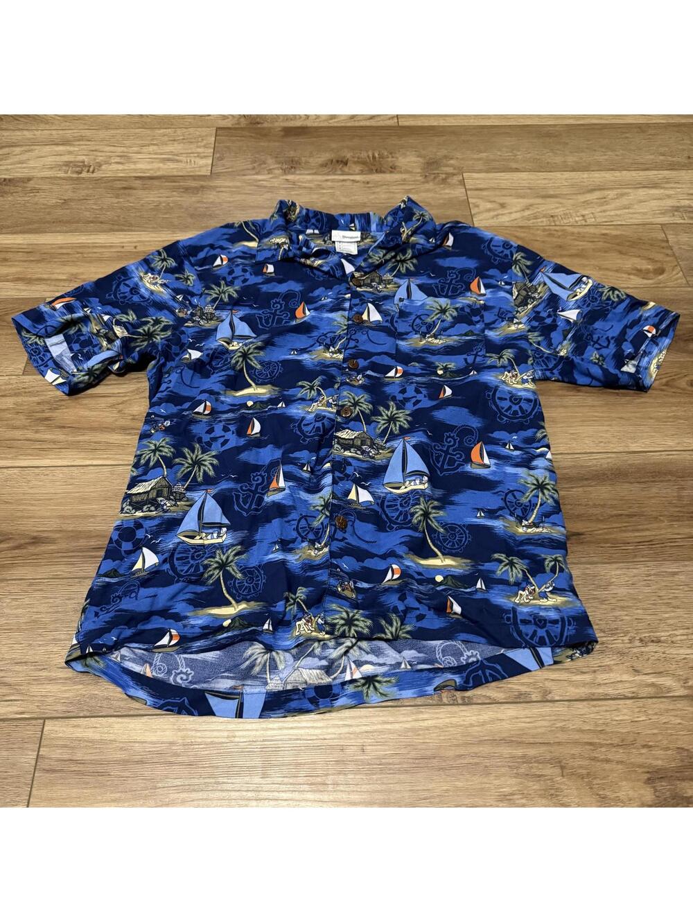 Disneyland Resort Men Medium Rayon Nautical Hawaiian Shirt